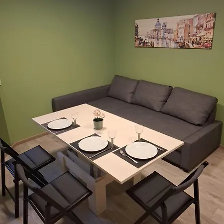 Cozy Center Stay, Rigas Hidden Gem דירה ריגה